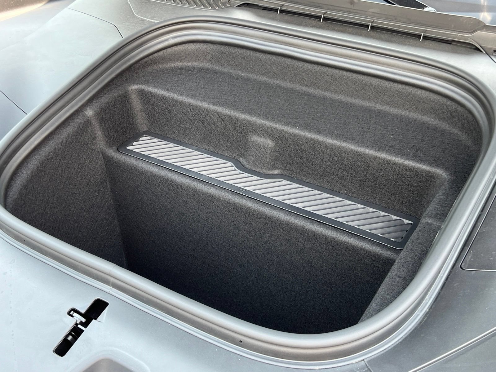 New 2026 Porsche Cayenne Electric AWD/4WD image 37