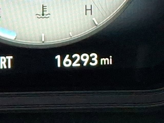 Used 2023 Hyundai Kona Limited w/ Cargo Package image 21