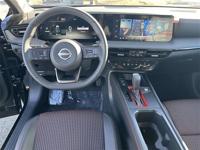 New 2026 Nissan Kicks SR w/ Cold Weather Package image 17