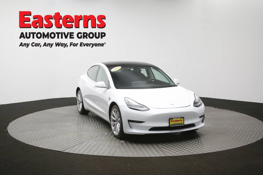 Used 2020 Tesla Model 3 Standard Range Plus RWD image 45