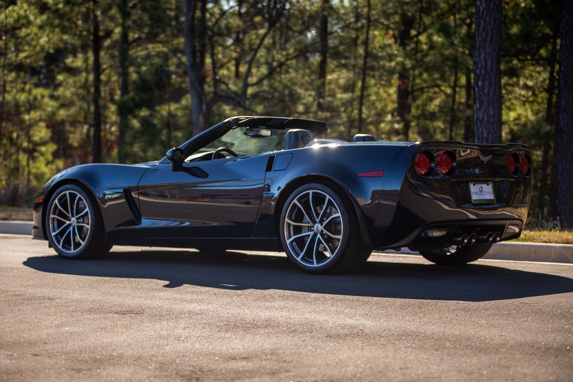 Used 2013 Chevrolet Corvette 427 w/ 1SC Preferred Equipment Group image 23