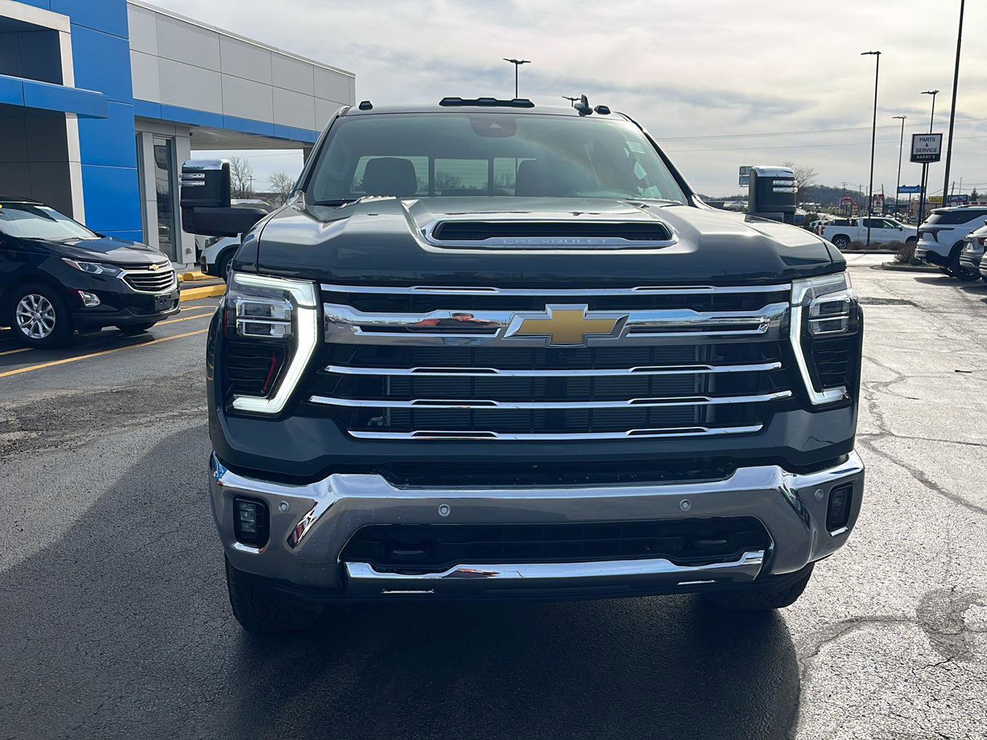 New 2026 Chevrolet Silverado 2500 LTZ w/ LTZ Plus Package AWD/4WD image 7