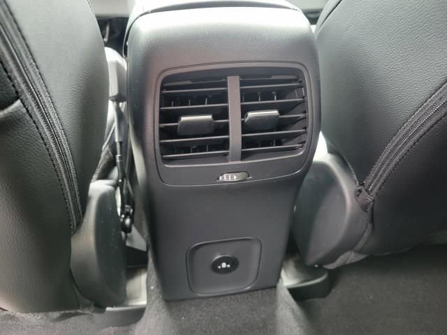 New 2025 Ford Escape SE w/ PHEV Premium Package FWD image 12