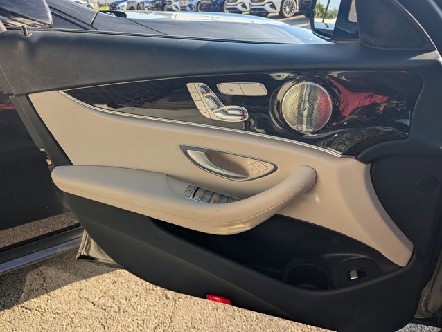 Used 2023 Mercedes-Benz E 350 4MATIC Sedan image 9