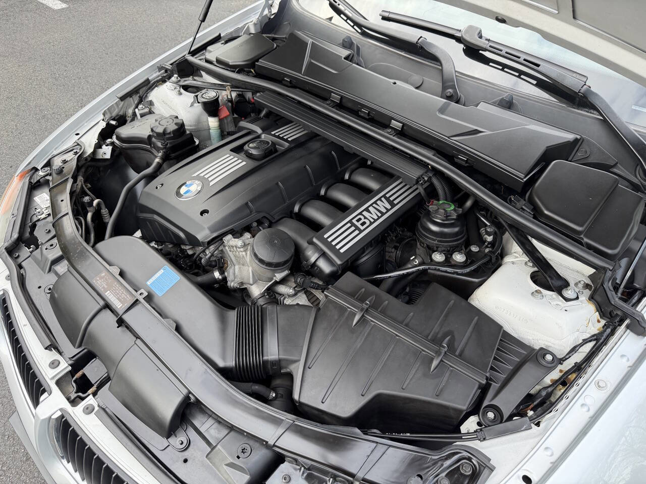 Used 2007 BMW 328xi Wagon AWD/4WD image 34