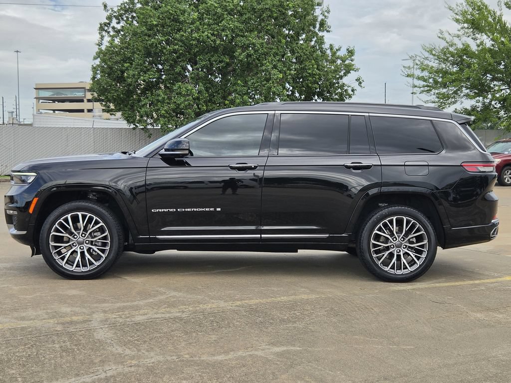 Used 2024 Jeep Grand Cherokee L Summit AWD/4WD image 6