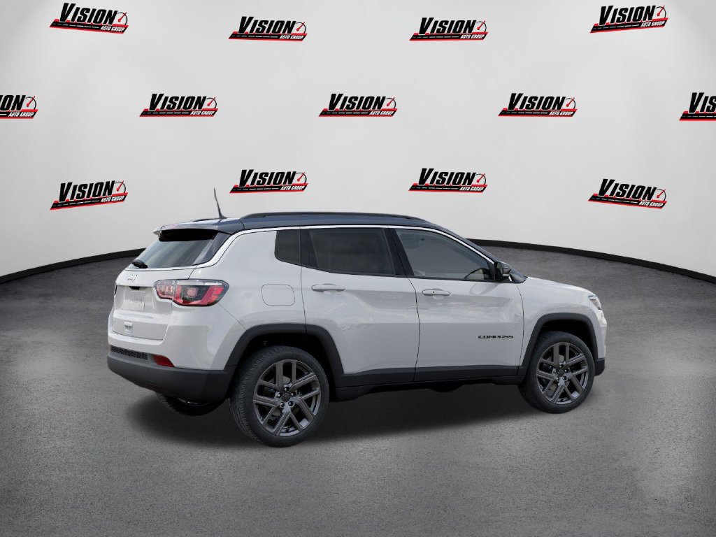 New 2026 Jeep Compass Limited AWD/4WD image 4