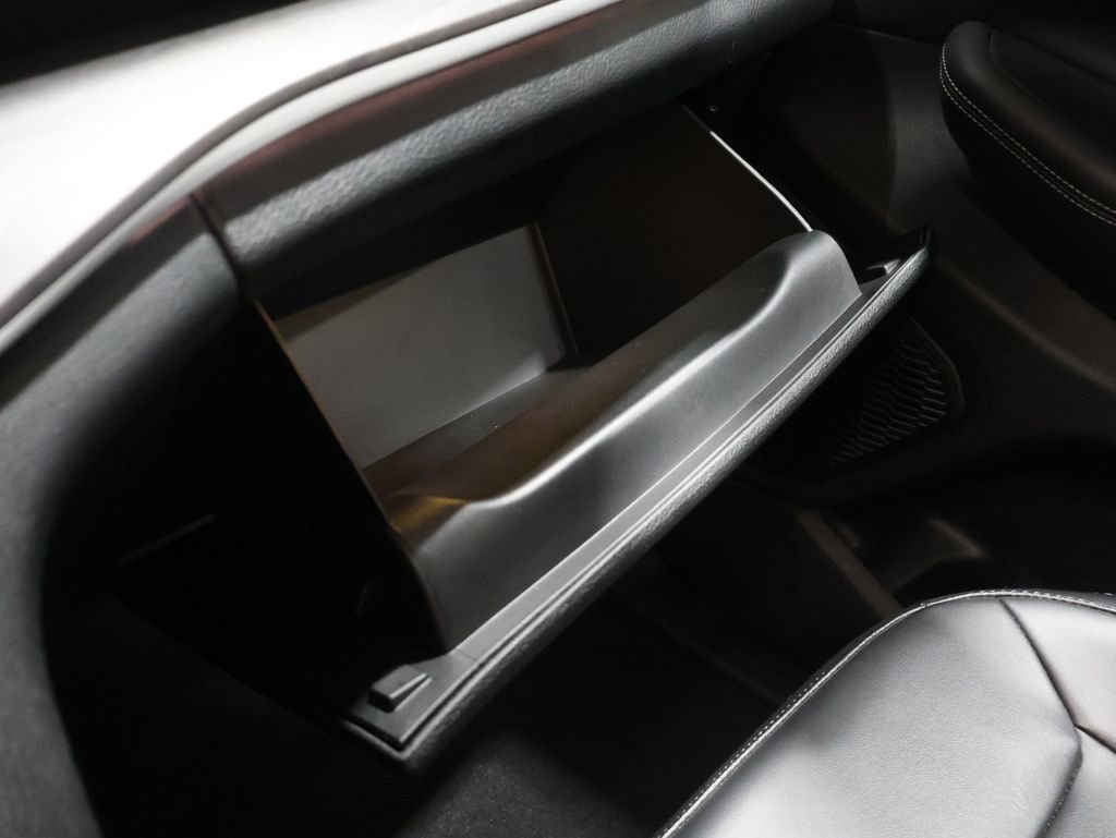 Used 2023 Jeep Grand Cherokee L Limited w/ Trailer Tow Group (B) image 40