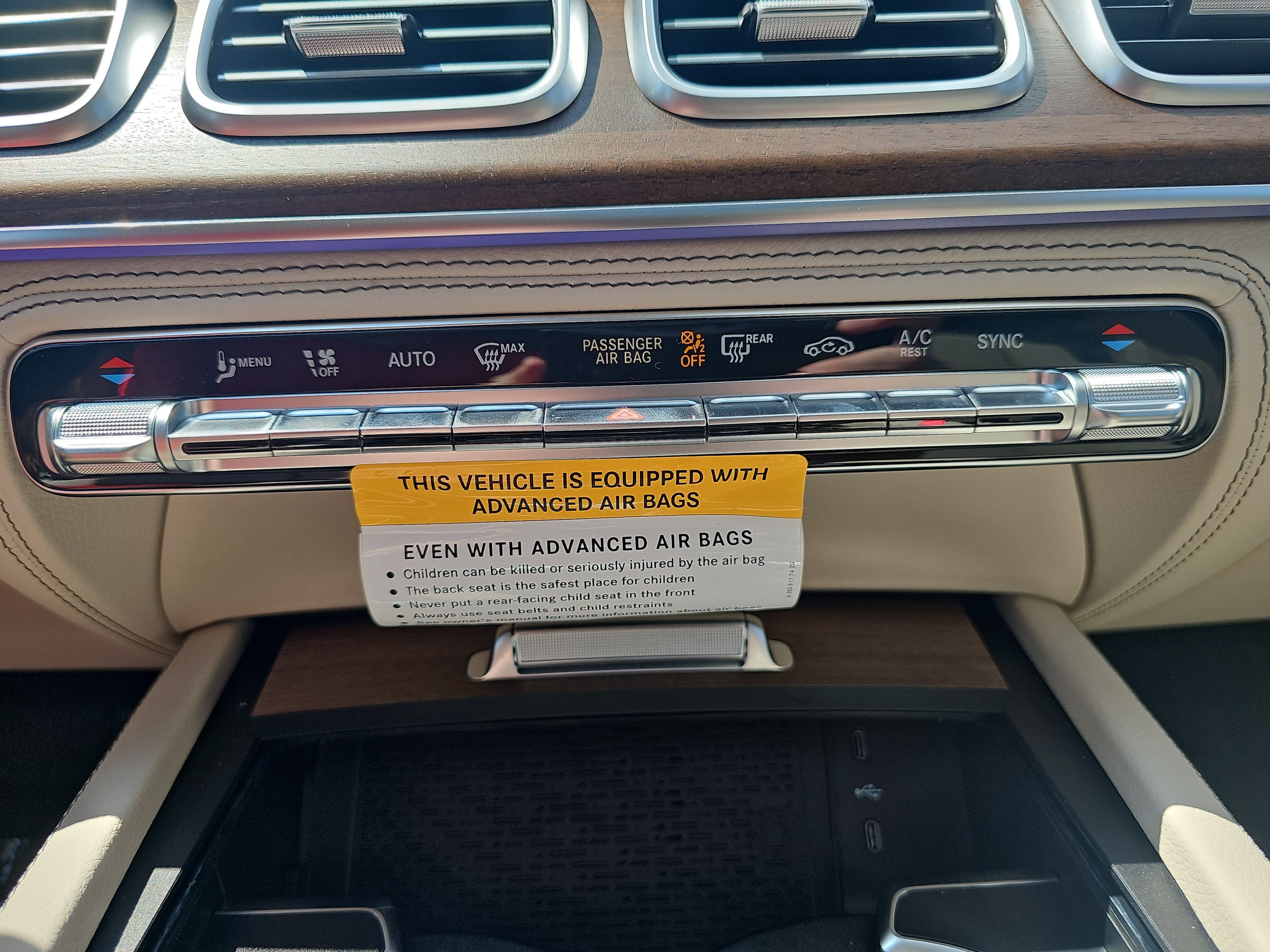 New 2026 Mercedes-Benz GLS 450 4MATIC image 23