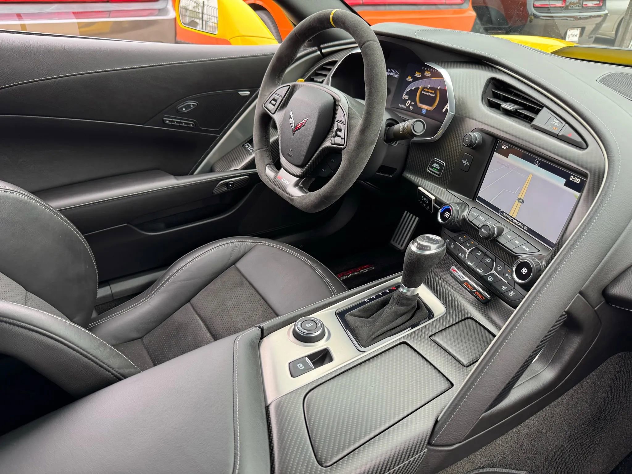 Used 2015 Chevrolet Corvette Z06 w/ Z07 Performance Package image 35