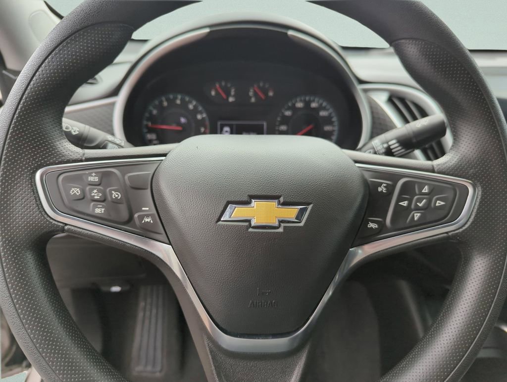 Used 2024 Chevrolet Malibu LT FWD image 38