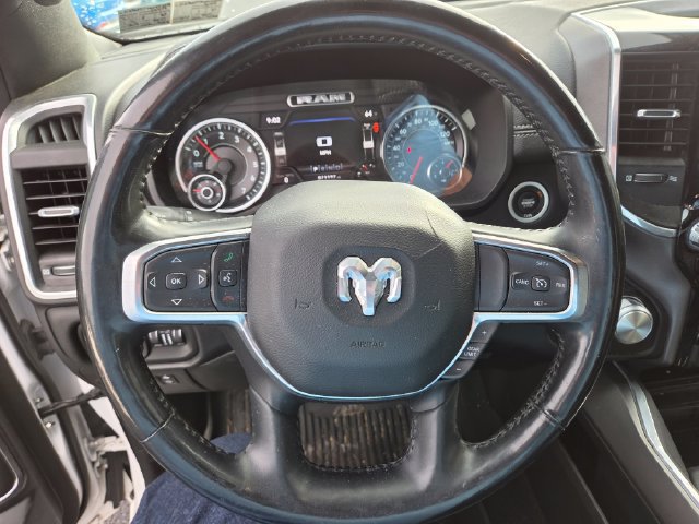 Used 2021 RAM 1500 Laramie AWD/4WD image 3