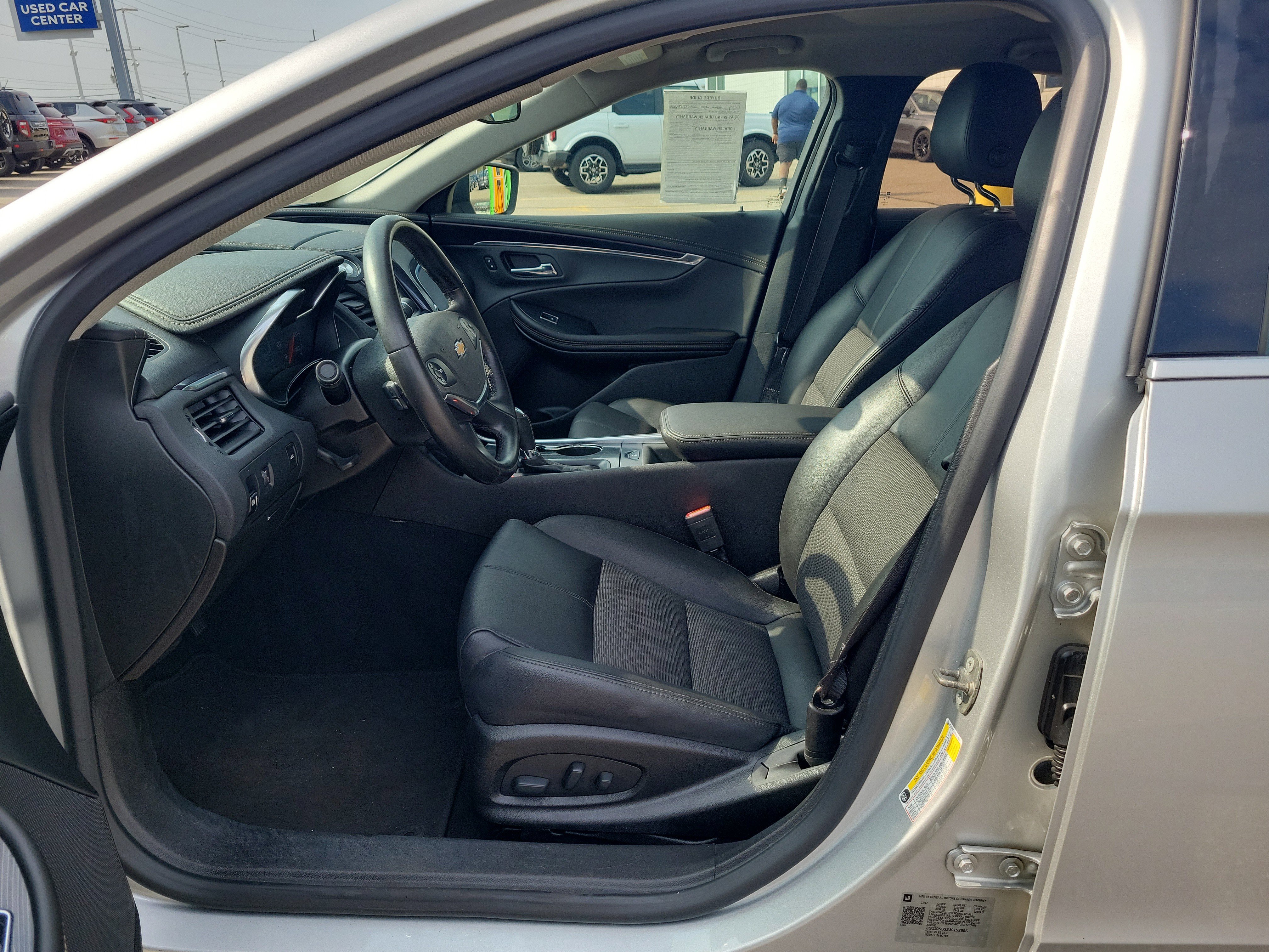 Used 2018 Chevrolet Impala LT image 15