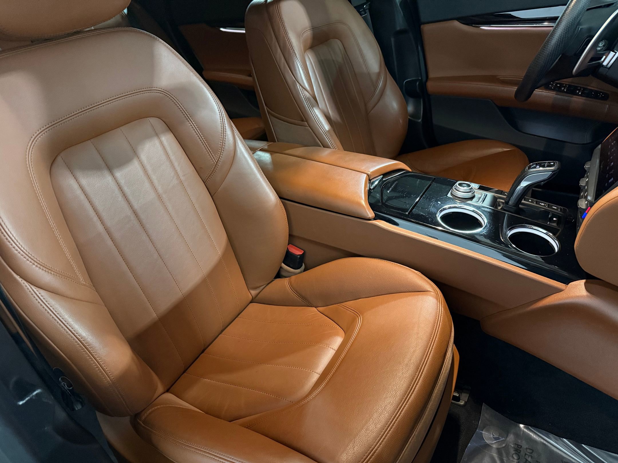 Used 2022 Maserati Quattroporte Modena image 49