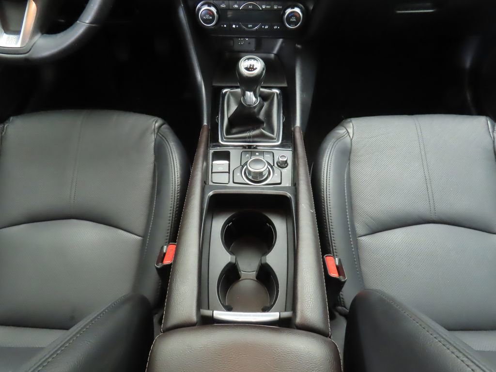 Used 2018 MAZDA MAZDA3 Grand Touring w/ Premium Equipment Package image 16