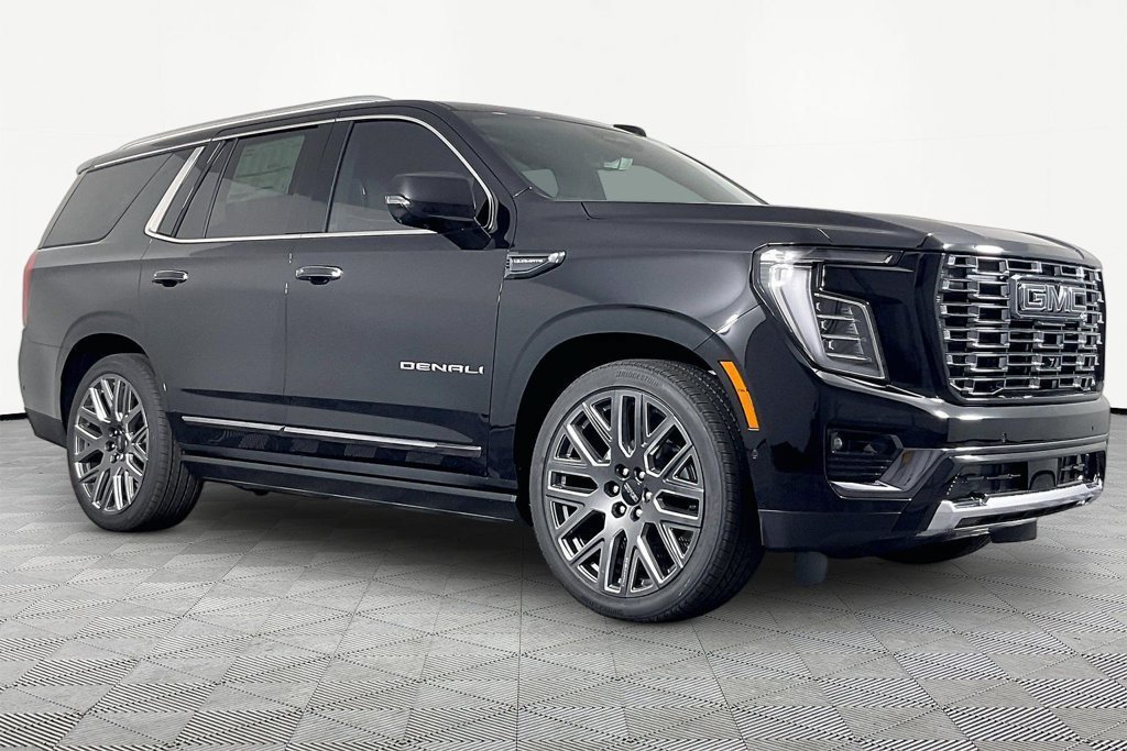 New 2027 GMC Yukon Denali Ultimate AWD/4WD image 3