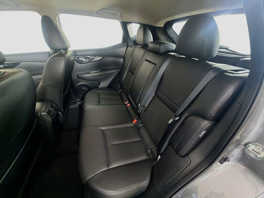 Used 2022 Nissan Rogue Sport SL w/ Premium Package AWD/4WD image 25