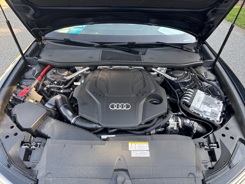 Certified 2025 Audi A6 Premium Plus image 16