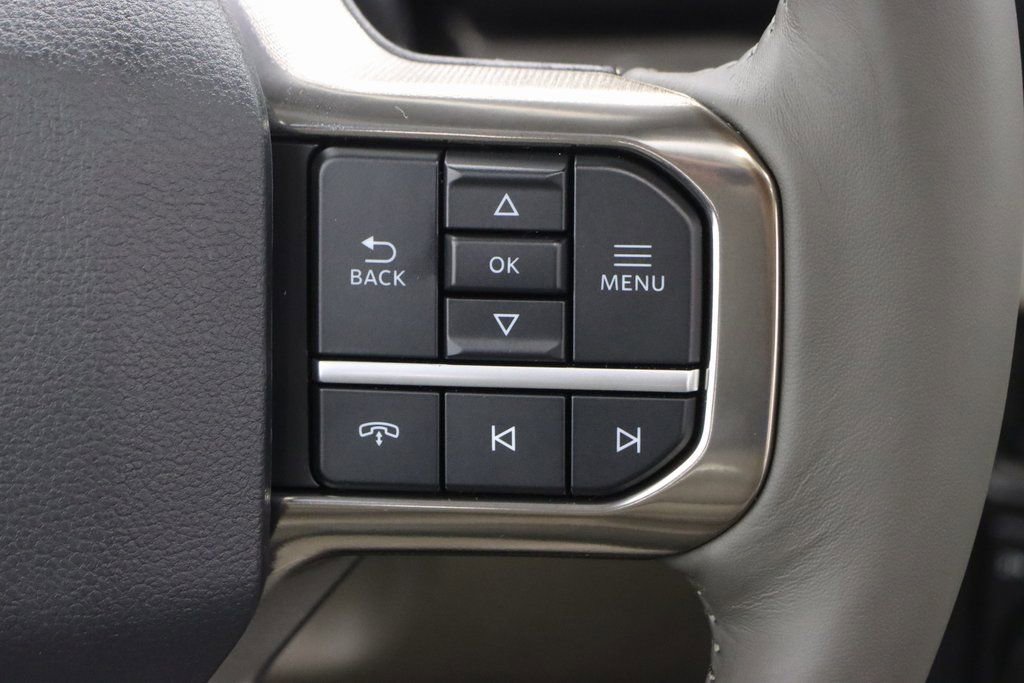 New 2026 Ford F450 Platinum w/ Platinum Plus Package image 21