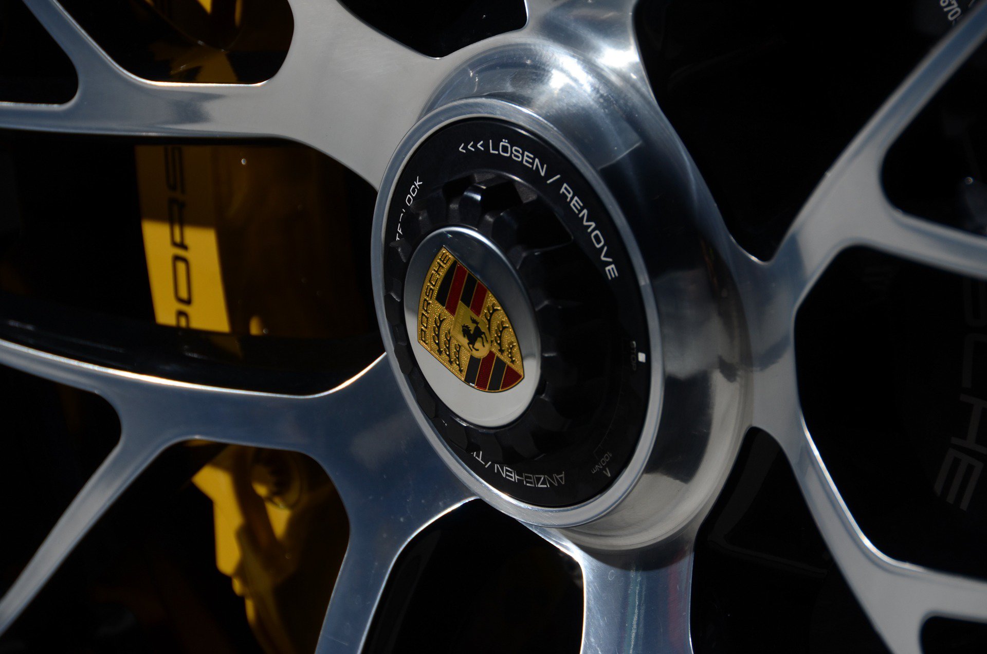 Used 2014 Porsche 911 Turbo S AWD/4WD image 4