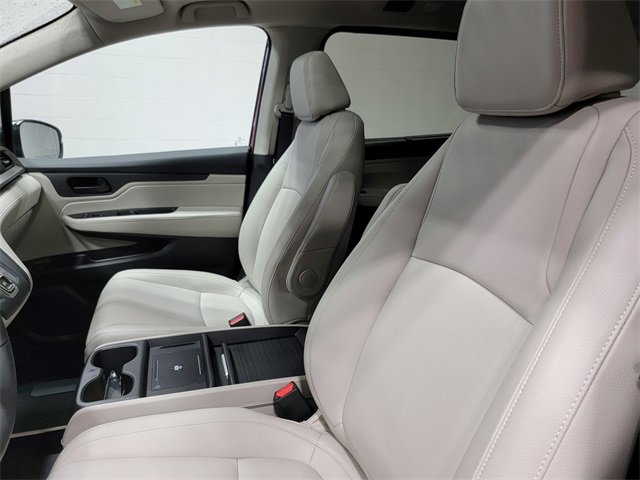 Used 2026 Honda Odyssey EX-L image 12