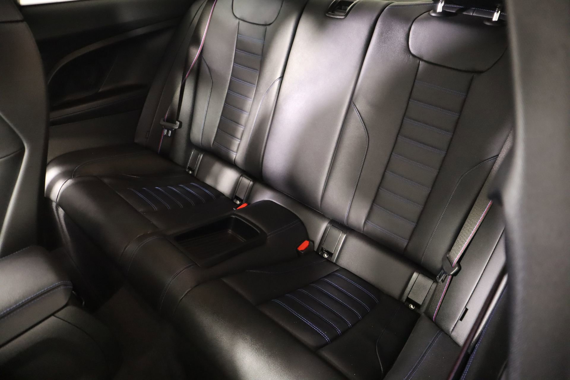 Used 2025 BMW M2 w/ Lighting Package image 13