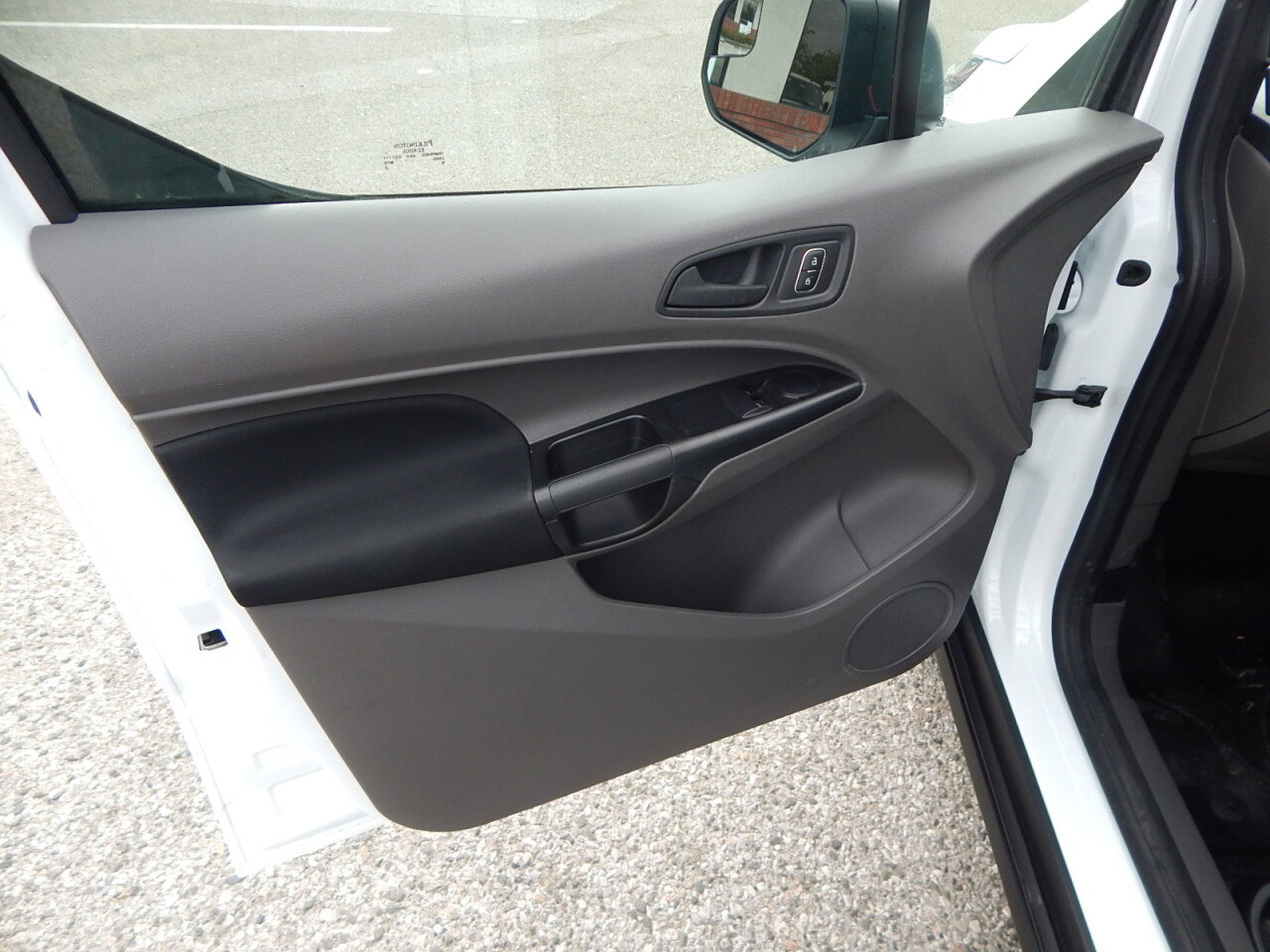 Used 2020 Ford Transit Connect XL image 19