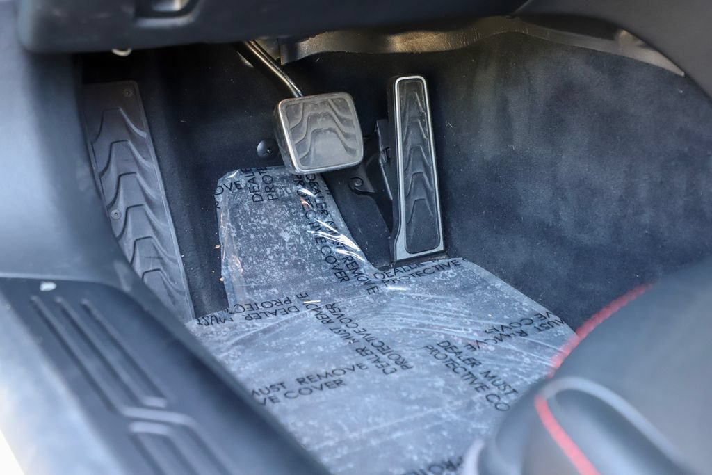 Used 2019 Aston Martin DBS Superleggera RWD image 61