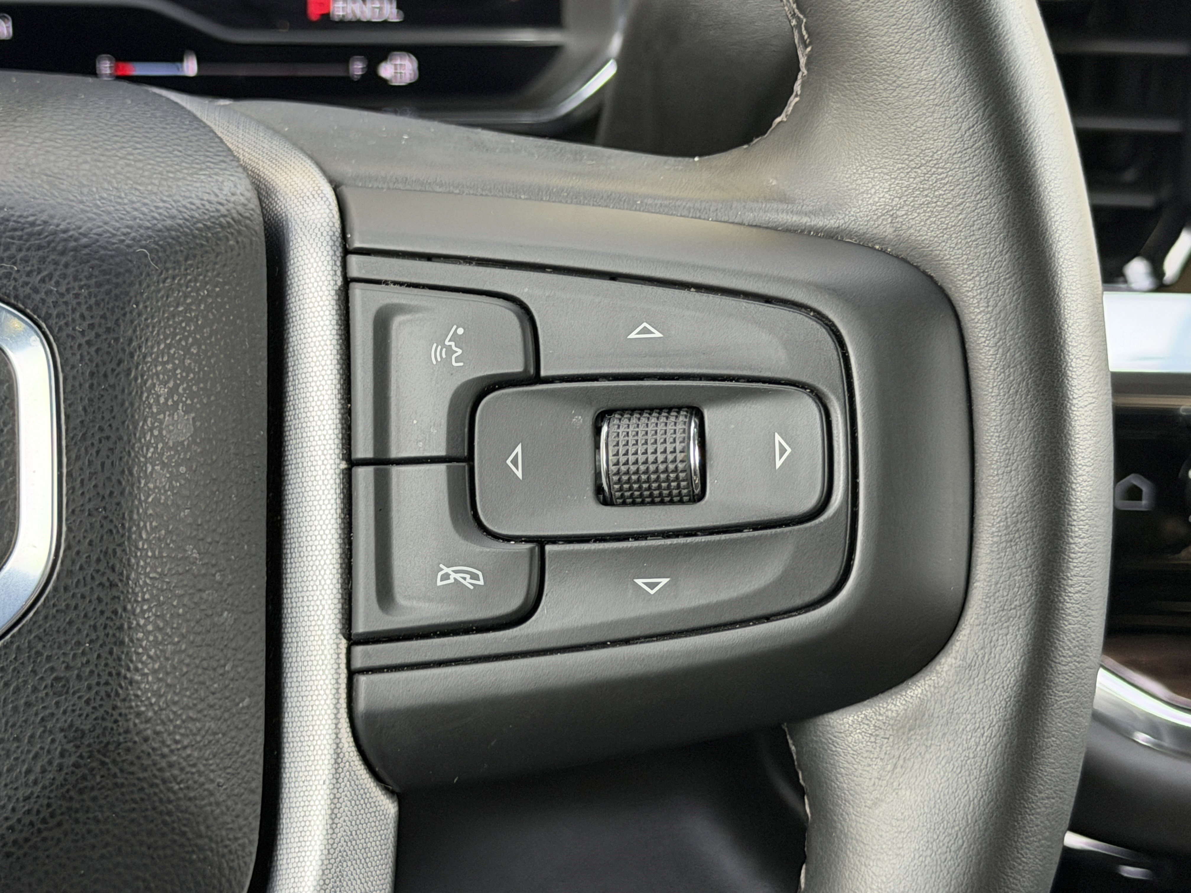 Used 2024 GMC Sierra 1500 Elevation image 33