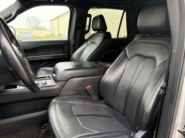 Used 2021 Ford Expedition Limited image 10