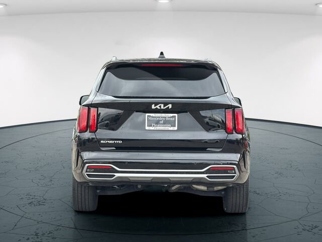 Used 2023 Kia Sorento SX image 6