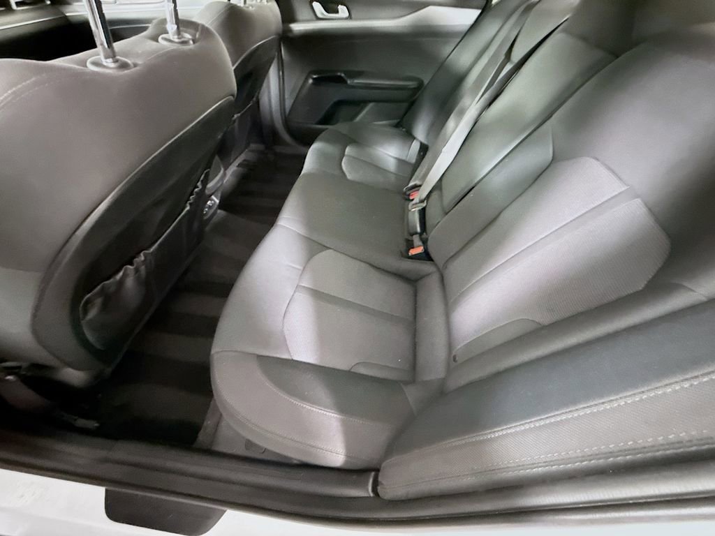 Used 2022 Kia K5 LXS image 25