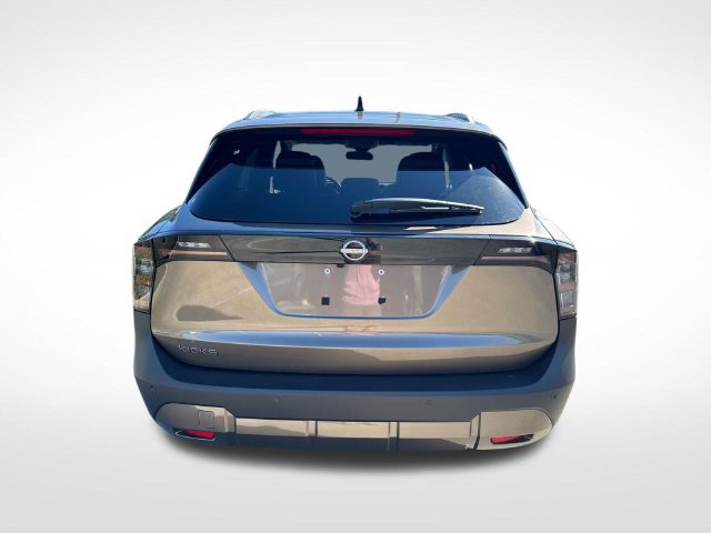 New 2027 Nissan Kicks SR FWD image 8
