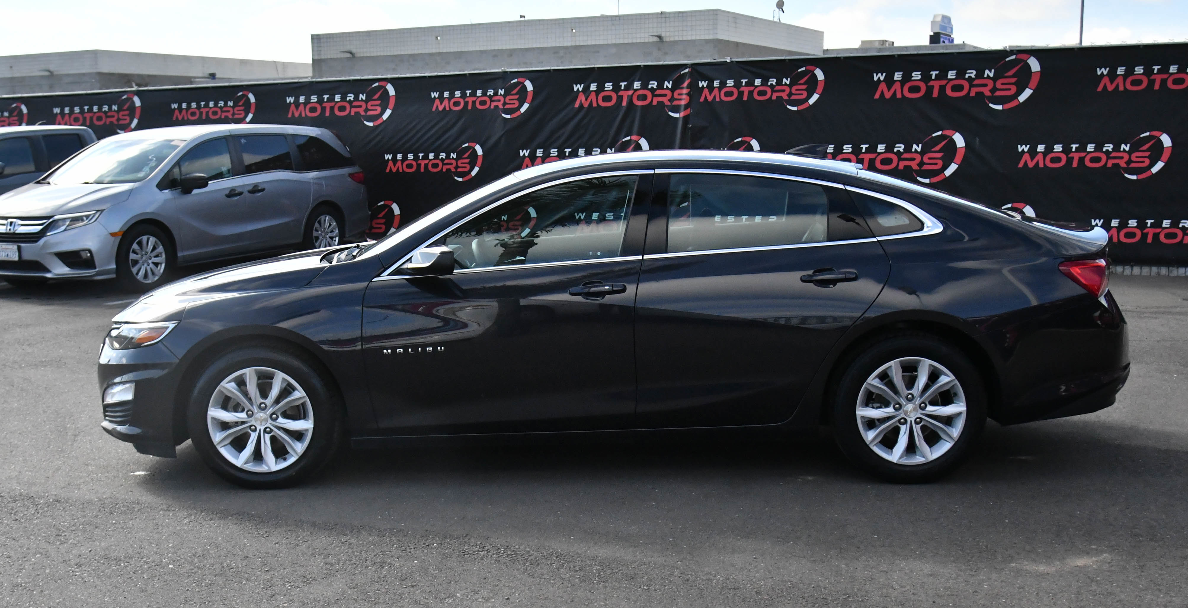 Used 2023 Chevrolet Malibu LT image 4