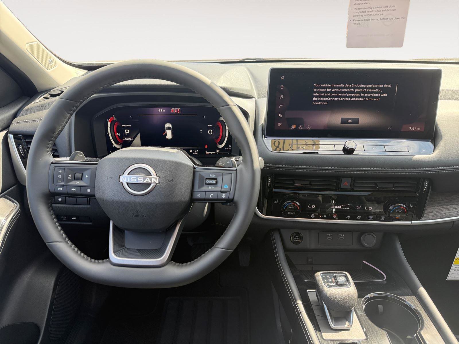 New 2026 Nissan Rogue Platinum AWD/4WD image 13