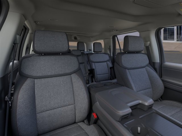 New 2025 Ford Expedition Active AWD/4WD image 10