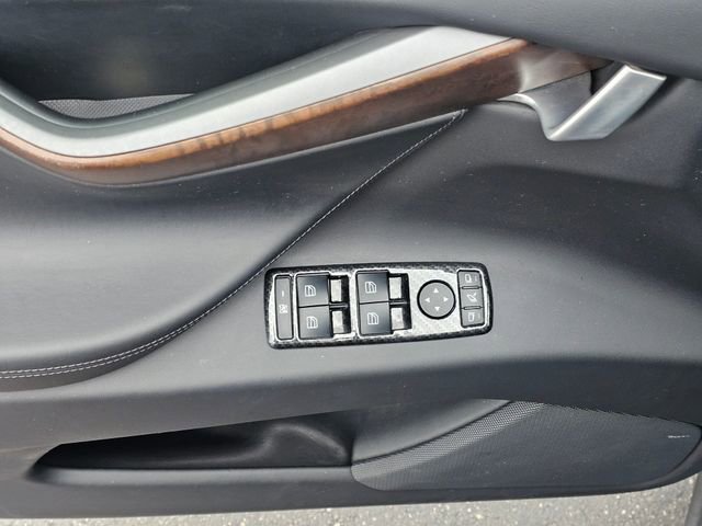 Used 2018 Tesla Model X 75D image 21