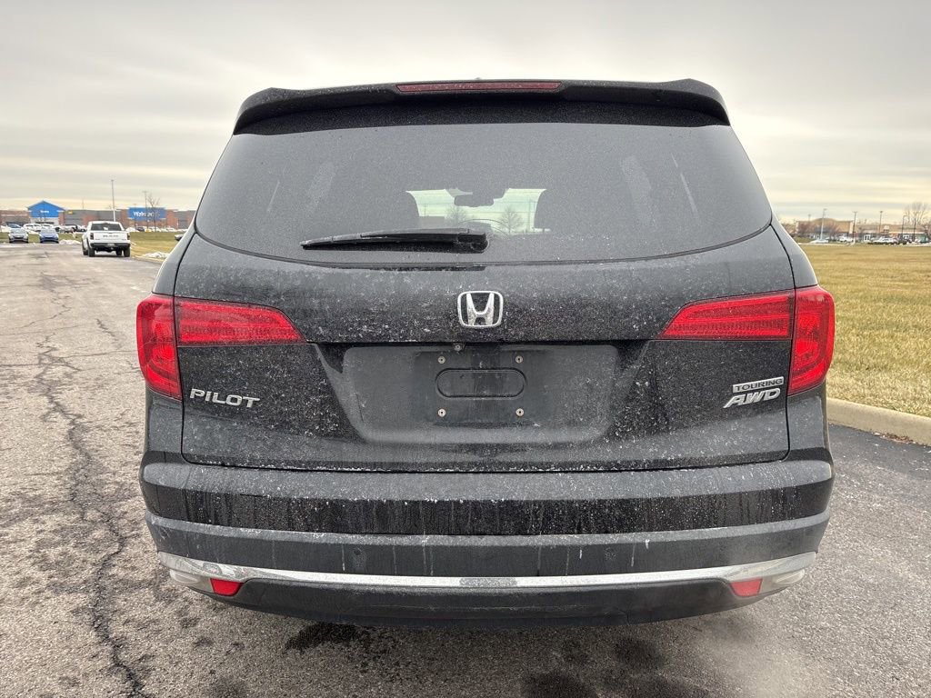 Used 2017 Honda Pilot Touring image 10