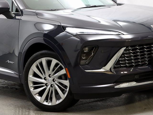 New 2026 Buick Envision Avenir image 3
