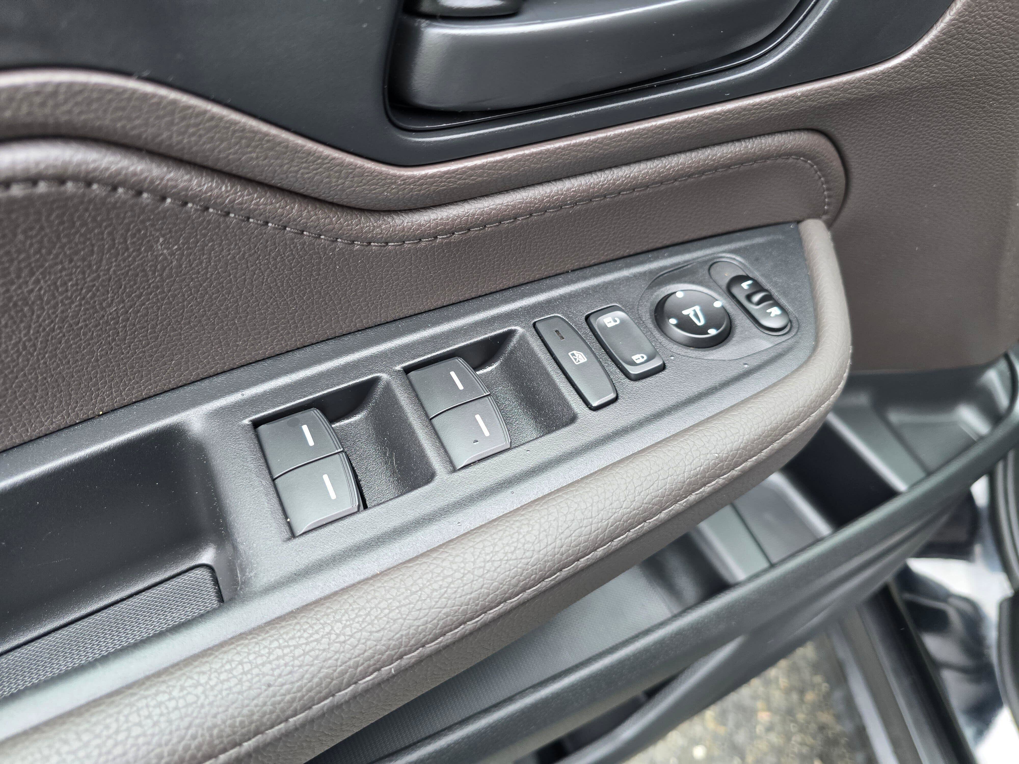 Used 2019 Honda Odyssey EX image 23