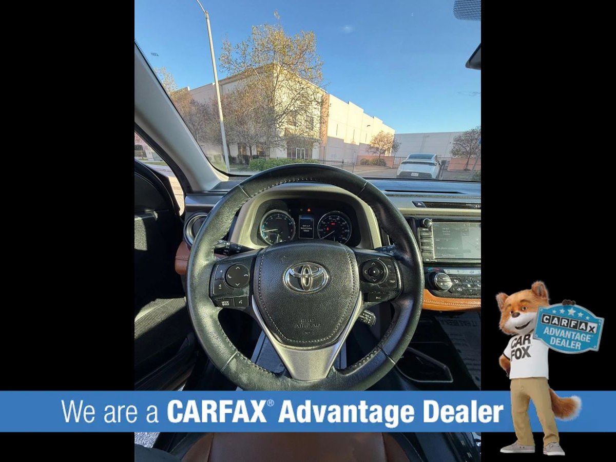 Used 2018 Toyota RAV4 Limited FWD image 54