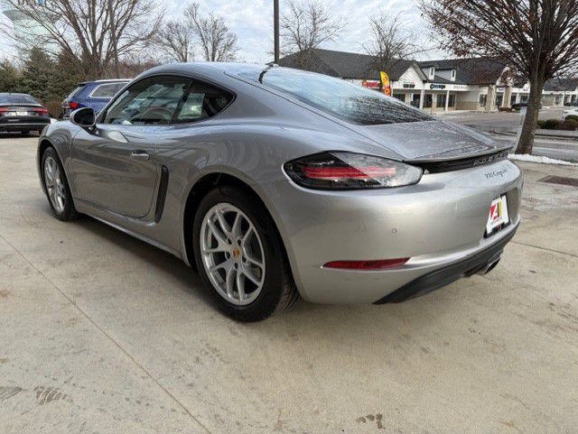 Used 2024 Porsche 718 Cayman image 7