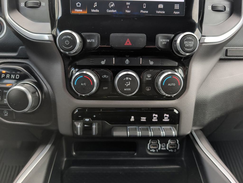 Used 2022 RAM 1500 Big Horn AWD/4WD image 24