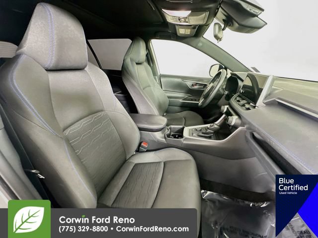 Used 2024 Toyota RAV4 SE w/ Convenience Package AWD/4WD image 32