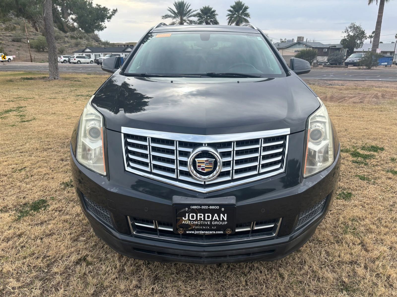Used 2016 Cadillac SRX Luxury image 3