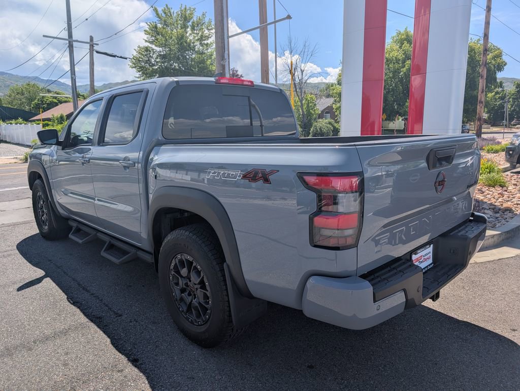 Used 2023 Nissan Frontier PRO-4X w/ Pro-4X Premium Package AWD/4WD image 6