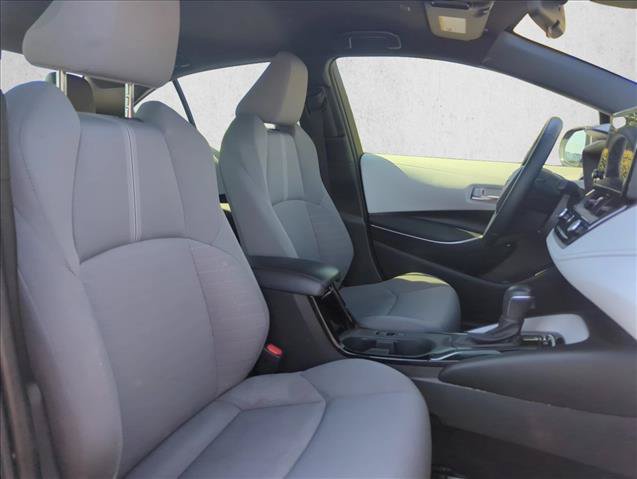 Used 2025 Toyota Corolla SE FWD image 24