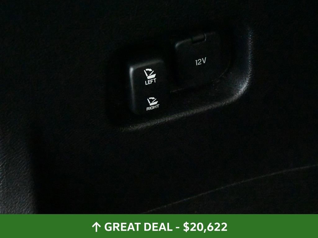 Used 2024 Ford Edge SEL image 21