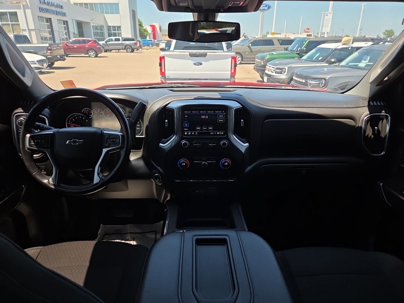 Used 2019 Chevrolet Silverado 1500 LT Trail Boss AWD/4WD image 27