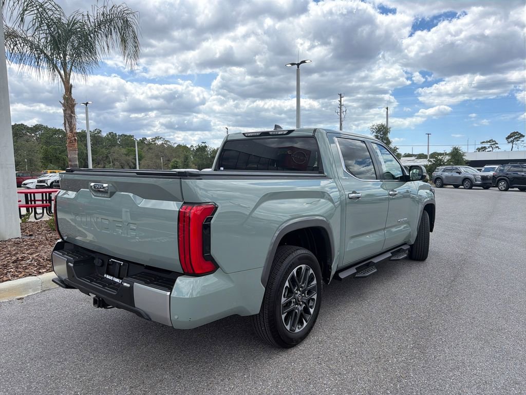 Used 2025 Toyota Tundra Limited AWD/4WD image 7
